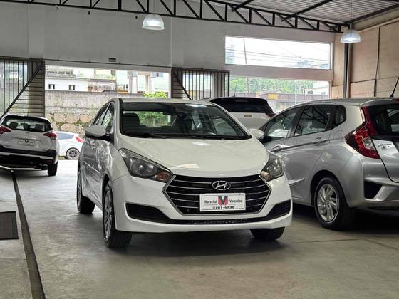 HYUNDAI HB20S 1.6 COMFORT PLUS 16V FLEX 4P AUTOMÁTICO